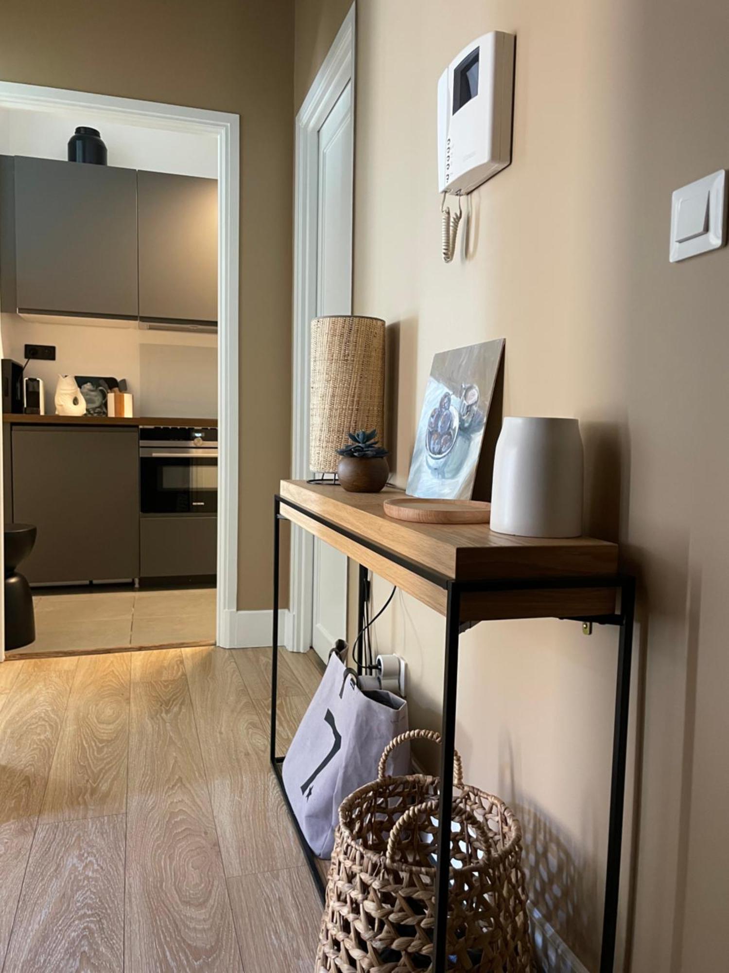 Nimes , Appartement Renove Dans Immeuble Classe. Luaran gambar